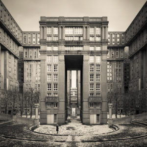 Paris, Noisy-le-Grand, Les Espaces d’Abraxas, architecture: Ricardo Bofill